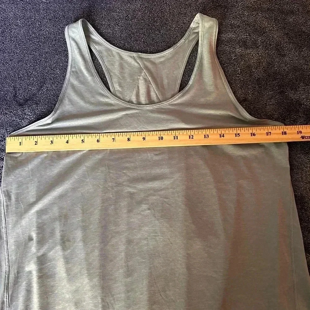 Lululemon Essential Tank